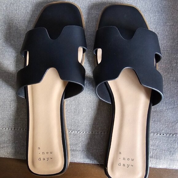 A New Day Black Slide Sandals — Size 7 - Picture 1 of 1